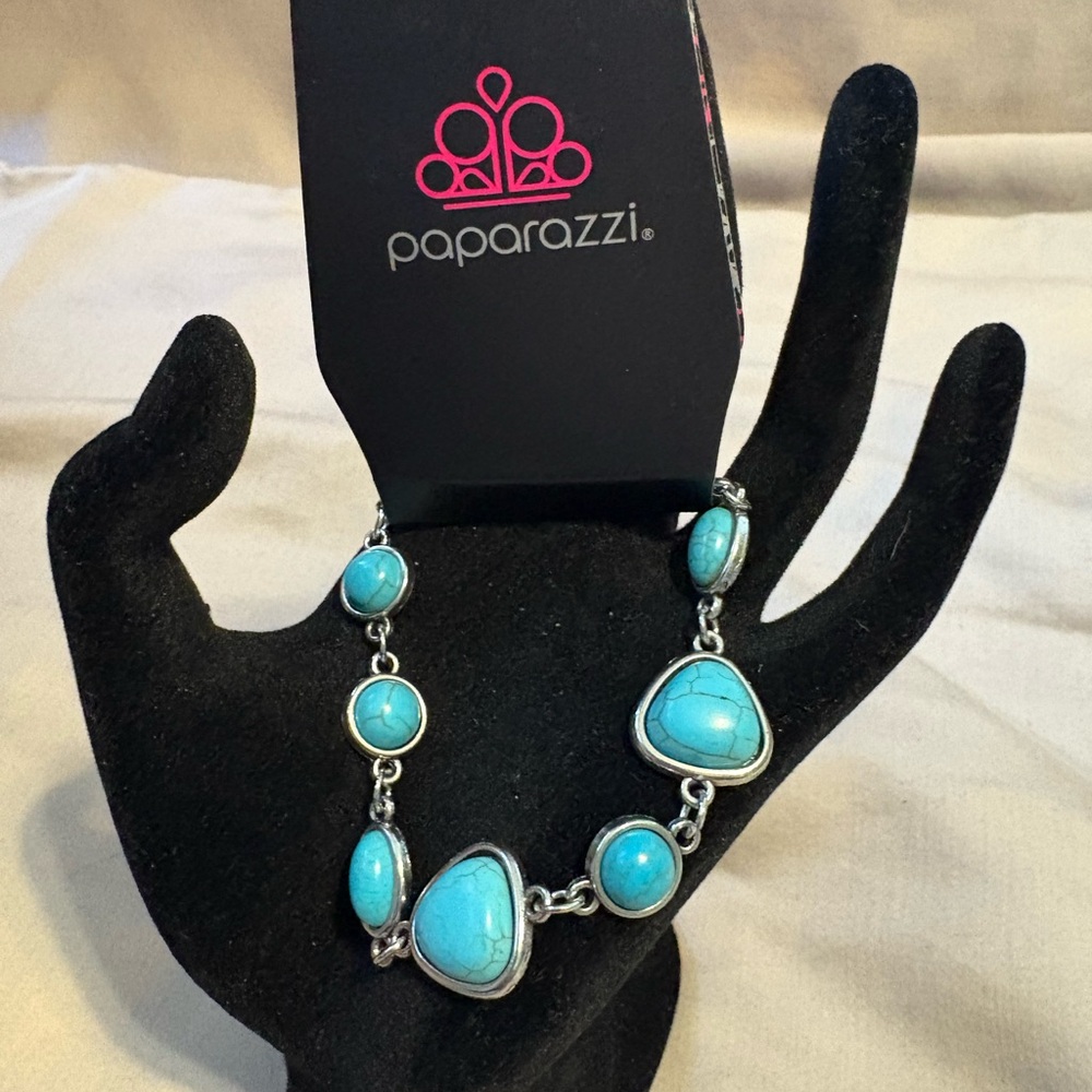 Paparazzi Blue Stone Bracelet